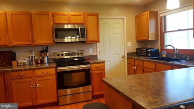 44107 Louisdale Rd, California, MD 20619 - photo 5