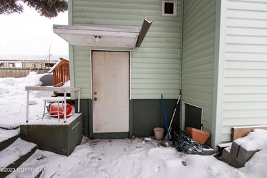 4305 Forrest Rd, Anchorage, AK 99517 - photo 3