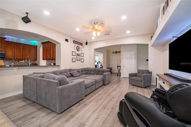 9808 Bennington Chase Dr, Orlando, FL 32829 - photo 4