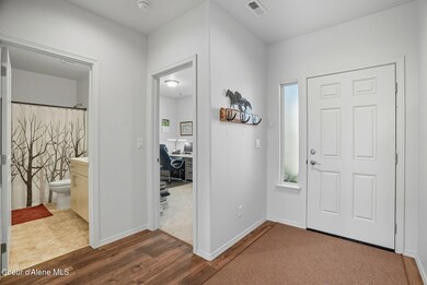 7_Inside-Spokane-Hadley-6