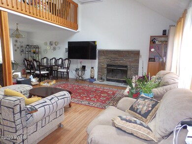 174 Westwood Dr, Dingmans Ferry, PA 18328 - photo 5