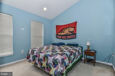 13624 Flying Squirrel Dr, Herndon, VA 20171 - photo 7