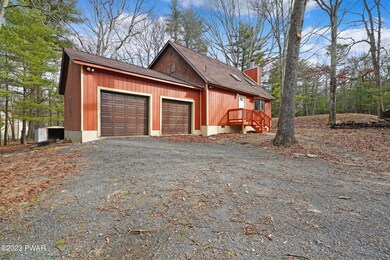 131 Pheasant Ln, Dingmans Ferry, PA 18328 - photo 5