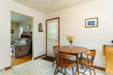 45 Central St, Essex Junction, VT 05452 - photo 7