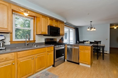 53 Beach Point Rd, Lancaster, MA 01523 - photo 4