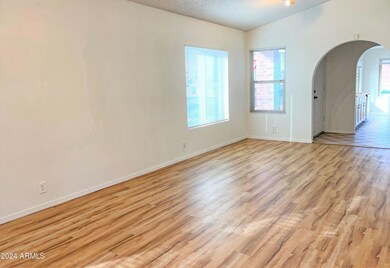 5093 W Whitten St, Chandler, AZ 85226 - photo 6