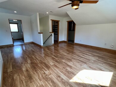 914 Eubanks St, Houston, TX 77022 - photo 4