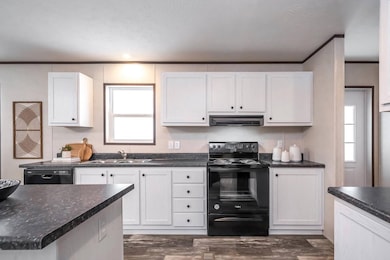 852 7th St, Normal, IL 61761 - photo 4