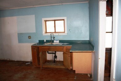 283 Number 9 Rd, Rowe, MA 01367 - photo 3