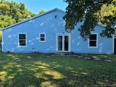 1611 SW 127th Ave, Davie, FL 33325 - photo 4