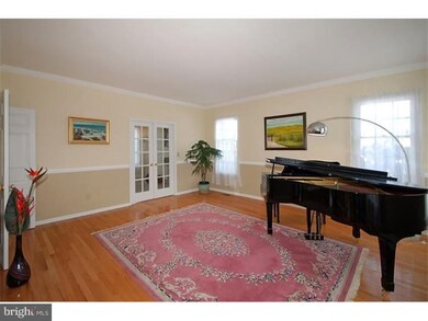 14 Kinglet Dr S, Cranbury, NJ 08512 - photo 3