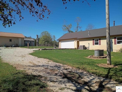 9805 N Farm Rd N 149 County Rd County Rd, Pleasantho, MO 65725 - photo 2