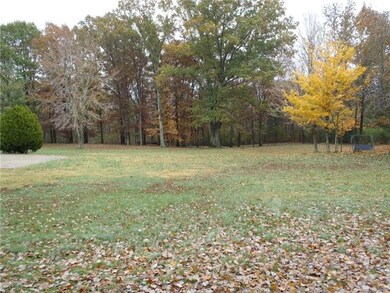 1502 Fairfield Pike, Shelbyville, TN 37160 - photo 5