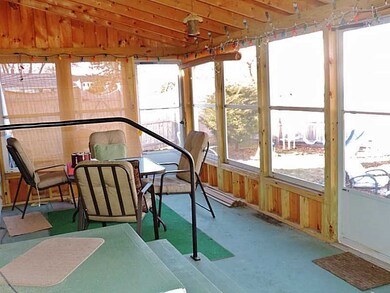 106 Halsey Rd, Woonsocket, RI 02895 - photo 7