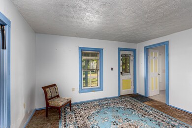 541 W Cherry-26