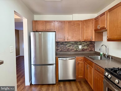 9613 Conmar Rd, Middle River, MD 21220 - photo 6