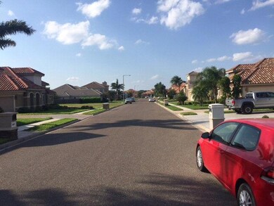 3408 Monroe Ave, Edinburg, TX 78539 - photo 2
