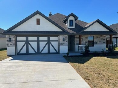 904 Rodgers Ave, Godley, TX 76044 - photo 2