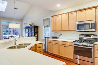26 Barnswallow Ln, Plymouth, MA 02360 - photo 5