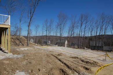 94 Brookview Dr, Hooksett, NH 03106 - photo 2