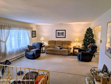 618 Shirley Ln, Dunmore, PA 18512 - photo 7