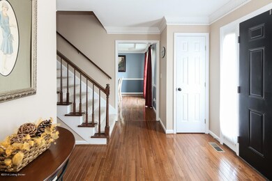 RealTourCast _ Family Realty _ Bentley (
