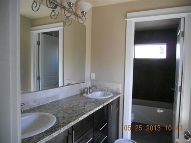 24 SW Taft Ave, Bend, OR 97702 - photo 7