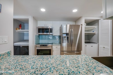 East Wind unit 304, Port Orange, FL 32127 - photo 3