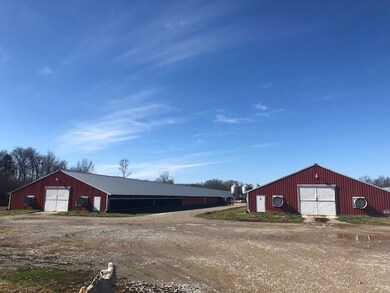 346 Montgomery Rd, Shelbyville, TN 37160 - photo 2