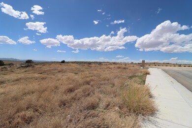 5271 N Pinnacle Dr unit Lot 9, Enoch, UT 84721 - photo 3