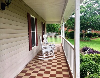 170 Elk Dr, Statesville, NC 28625 - photo 2