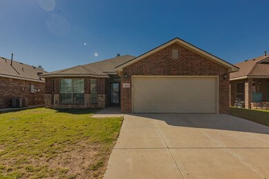 304 E 95th St, Odessa, TX 79765 - photo 2