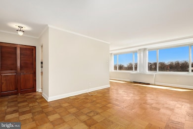 Taft Towers unit 905, Arlington, VA 22201 - photo 5