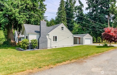 318 Mill Ave SE, Orting, WA 98360 - photo 2