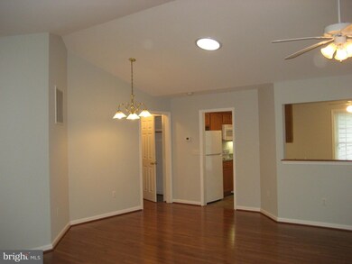 4227 Lakeview Pkwy, Locust Grove, VA 22508 - photo 5