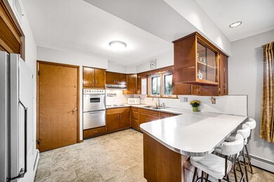 3024 Garfield Ave, Highland, IN 46322 - photo 6