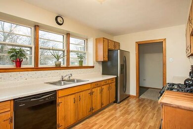 1601 Manchester Rd, Wheaton, IL 60187 - photo 4