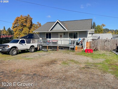 1028 E Grover Ave, Cottage Grove, OR 97424 - photo 3