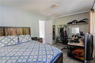 2087 S Kent Des Moines Rd, Des Moines, WA 98198 - photo 4