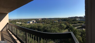 Skyline Plaza unit 1408S, Baileys Crossroads, VA 22041 - photo 3