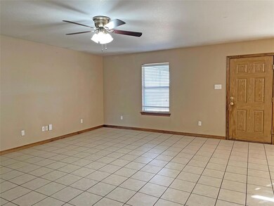 3120 Conveyor Dr, Joshua, TX 76058 - photo 7