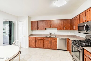 4 Kitchen 1B (1)