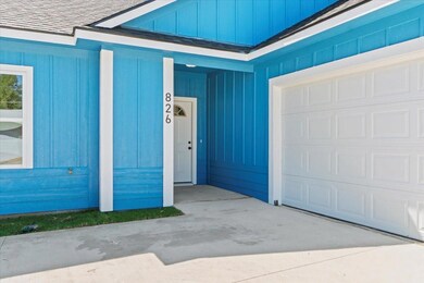 826 W Coffin St, Denison, TX 75020 - photo 3