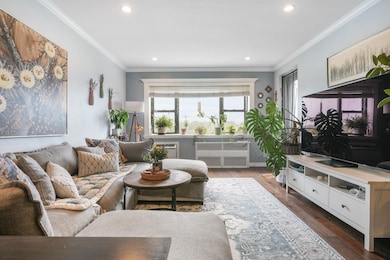 The Kenmore unit 6J, New Rochelle, NY 10805 - photo 4