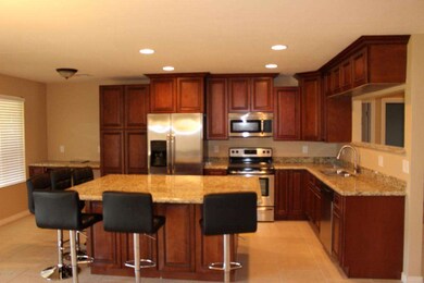 4- KITCHEN WITH BUILT-IN DESK