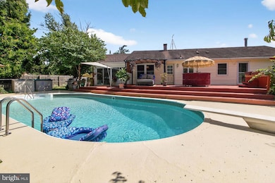 1504 Colesberg St, Silver Spring, MD 20905 - photo 3