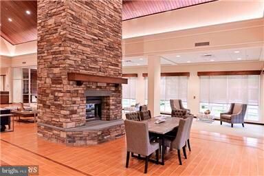 8736 Orchard Green Ct, Odenton, MD 21113 - photo 3