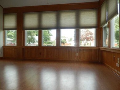 512 Powell Ave, Erie, PA 16505 - photo 6