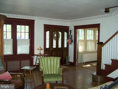 512 S 5th St, Perkasie, PA 18944 - photo 6