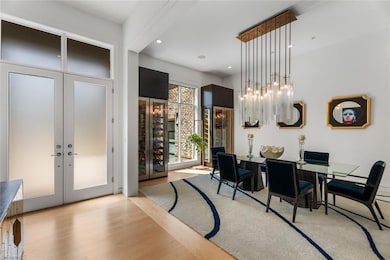 2108 Berkshire Ln, Greensboro, NC 27408 - photo 2